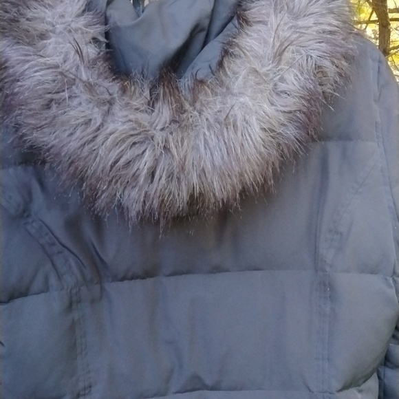 Women's Calvin Klein Duck Down Faux Fur Hooded Puffer Long Jacket Size medium - Picture 9 of 11